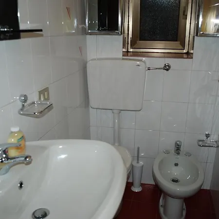 Casa A Schiera Centro Citta 別荘 *